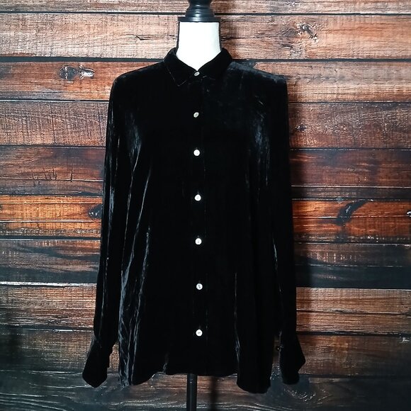 J. Jill Top M Black Velvet Rayon Silk Blend Button Front - Picture 2 of 10